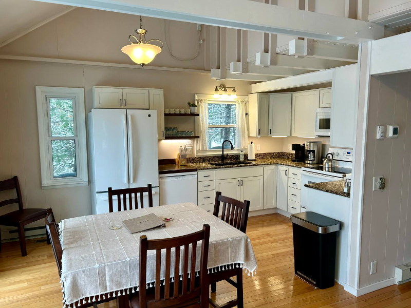 542 Island View Dr - Photo 4 of 17