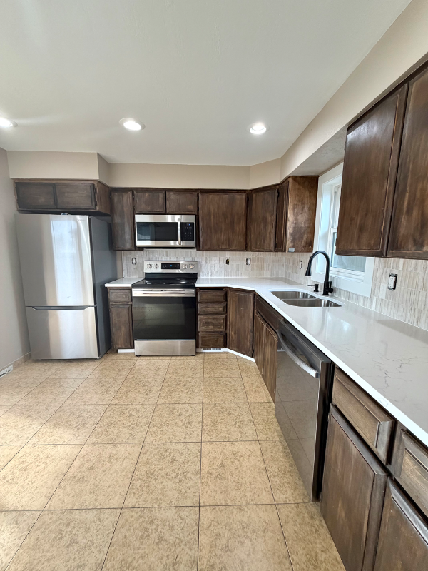 8209 E Indiana Ave - Photo 2 of 19