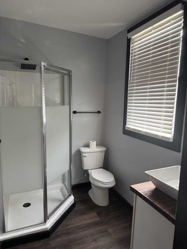 126 Montgomery St #3 - Photo 5 of 10