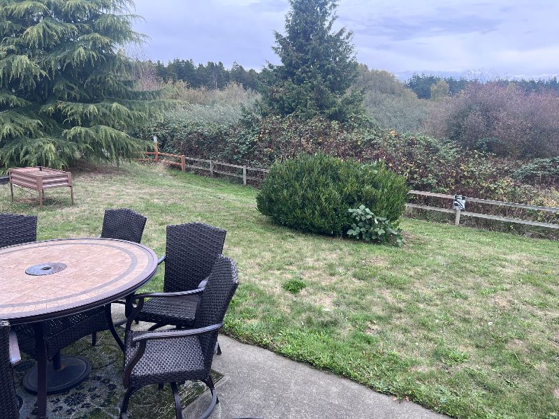 1148 Ne Cordero Pl - Photo 2 of 14