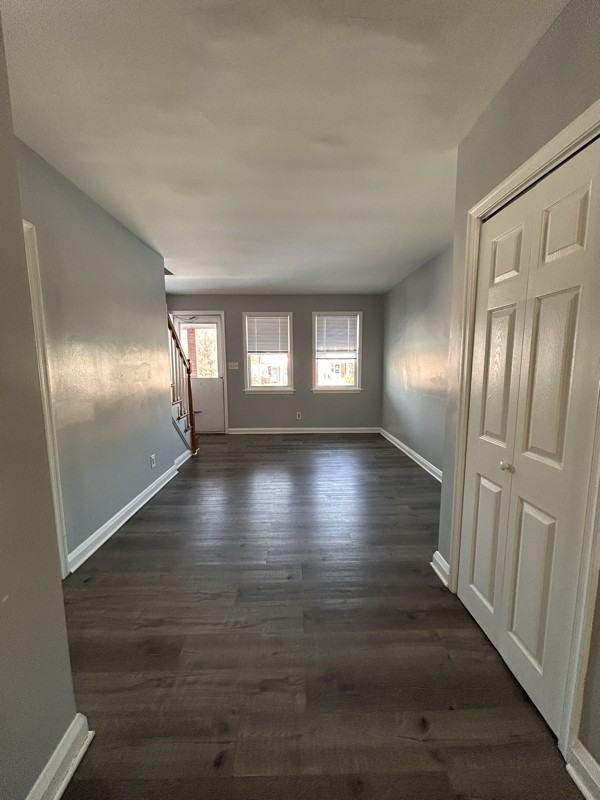 6911 Gough St - Photo 5 of 21