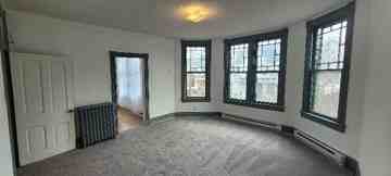 featured image of 231 S Prospect St Apt B #231B