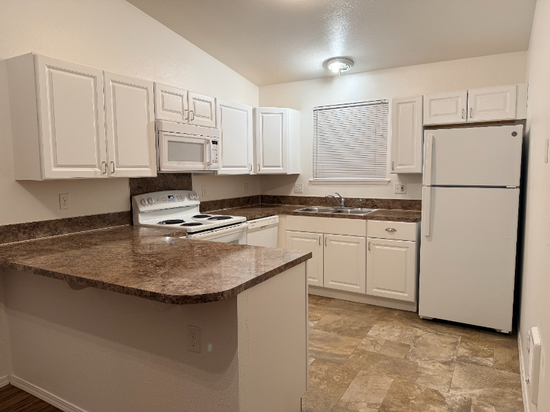 9709 11th Avenue Ct E #9709 - Photo 2 of 7