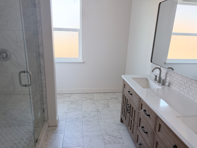 14812 2nd St Ne - Photo 4 of 10