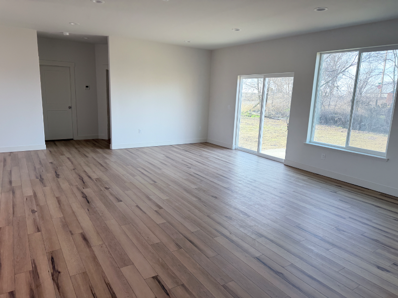 14812 2nd St Ne - Photo 6 of 10