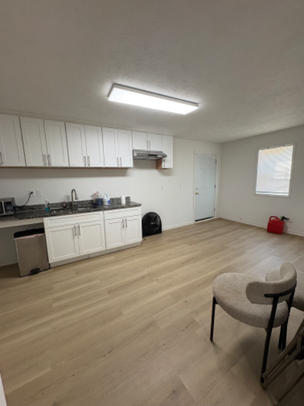 4508 King Lear Dr - Photo 6 of 8