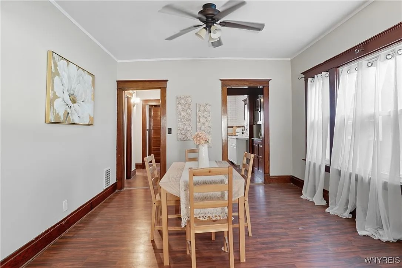 10 Russell St #1 - Photo 7 of 20