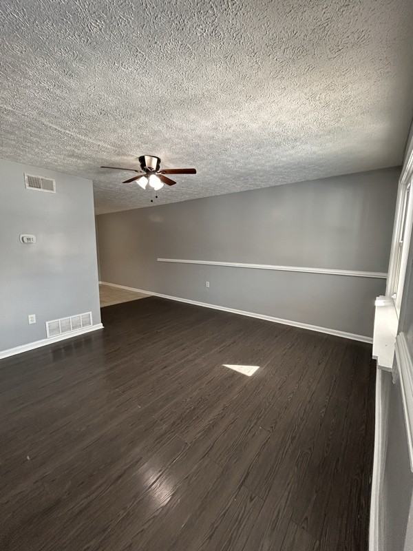 821 Lannerton Rd - Photo 4 of 21