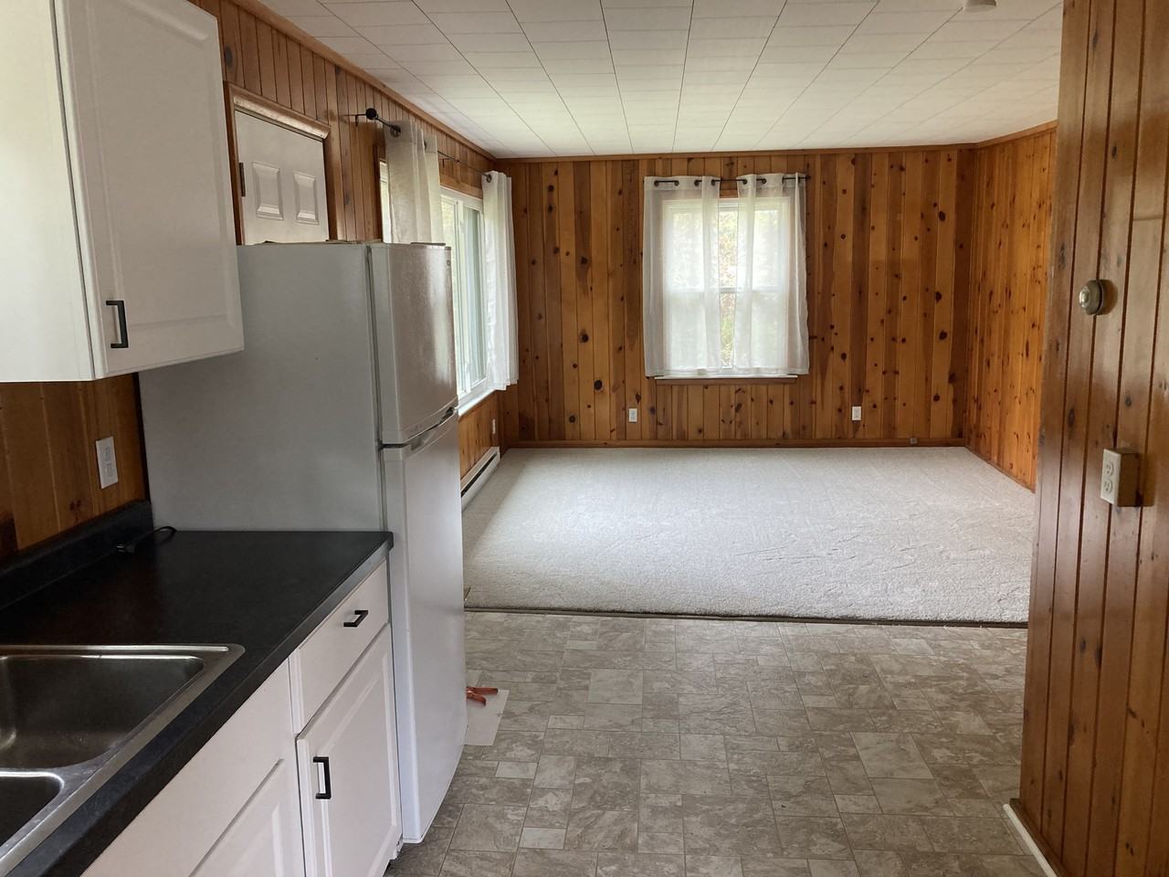 4721 Angling Rd - Photo 3 of 6