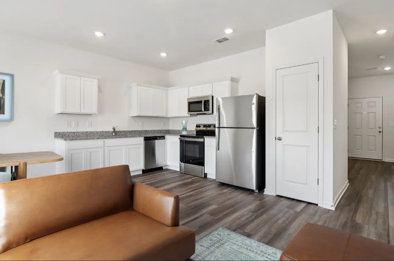 300, Hynes Drive - Photo 2 of 8