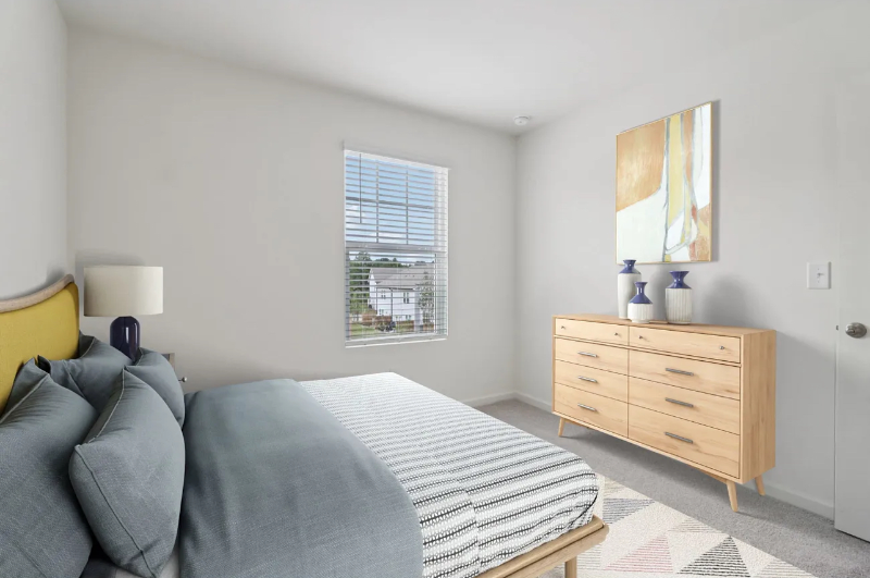 300, Hynes Drive - Photo 3 of 8