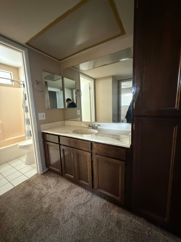 14209 N 45th Ave - Photo 6 of 8