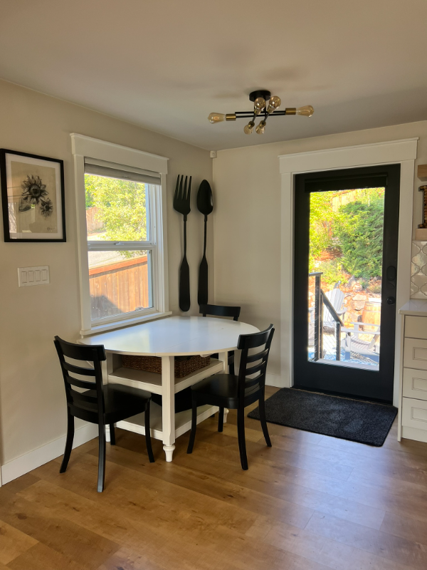 6002 37th Ave Sw - Photo 7 of 20