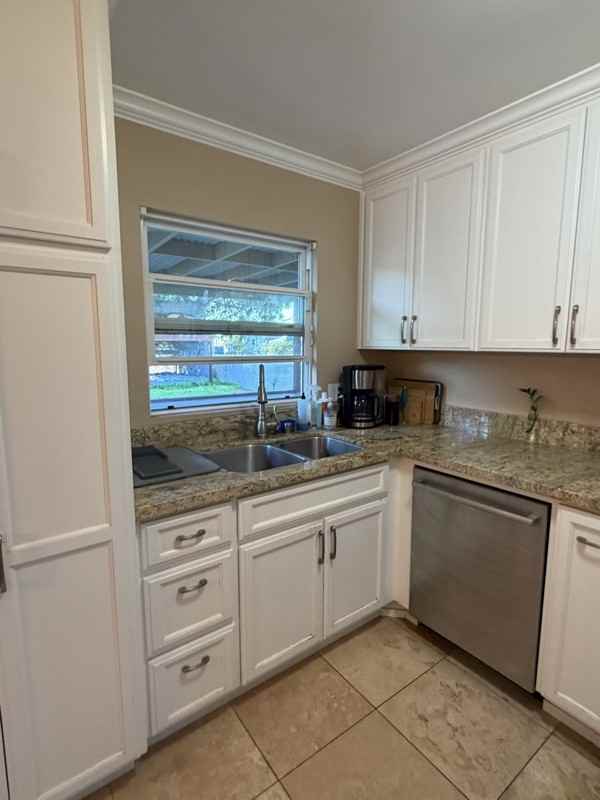 3850 Massachusetts Ave - Photo 6 of 19