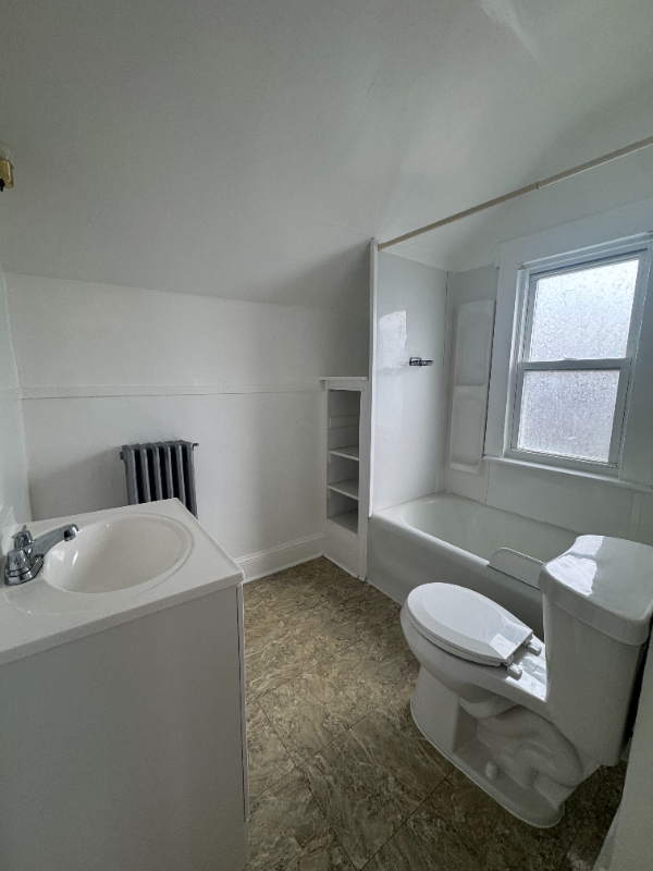 447 Naugatuck Ave #2R - Photo 5 of 7