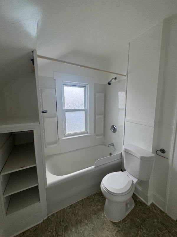 447 Naugatuck Ave #2R - Photo 6 of 7