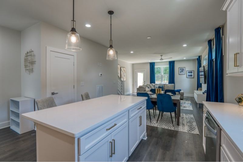 2016 Owen St #A - Photo 5 of 14