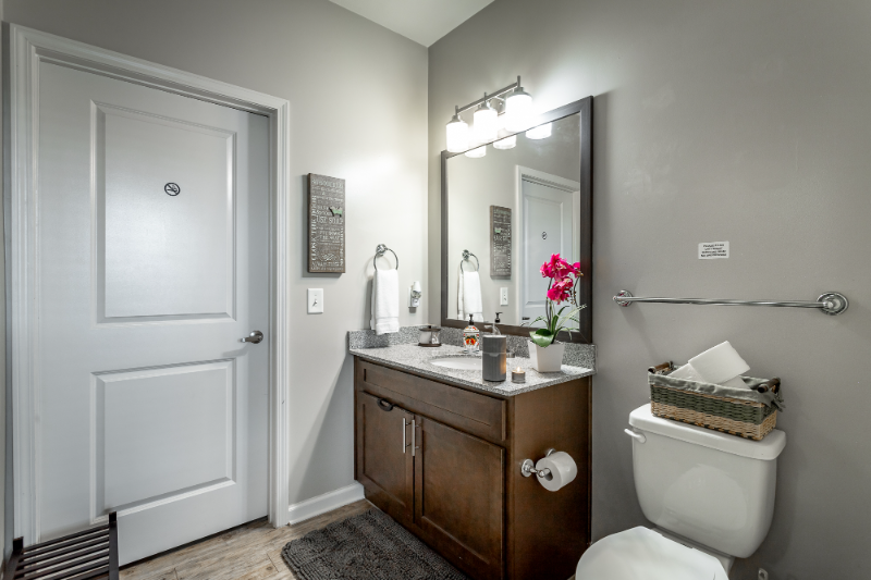 8605 Tradewind Cir #303 - Photo 4 of 20