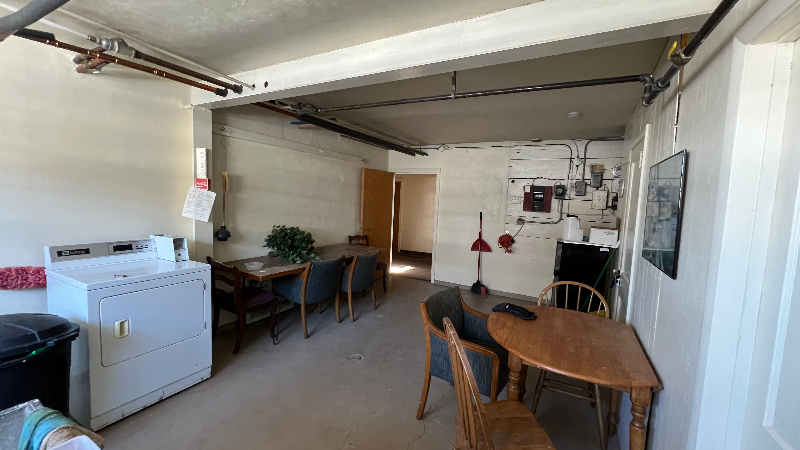 1510 Larpenteur Ave W #10 - Photo 7 of 8