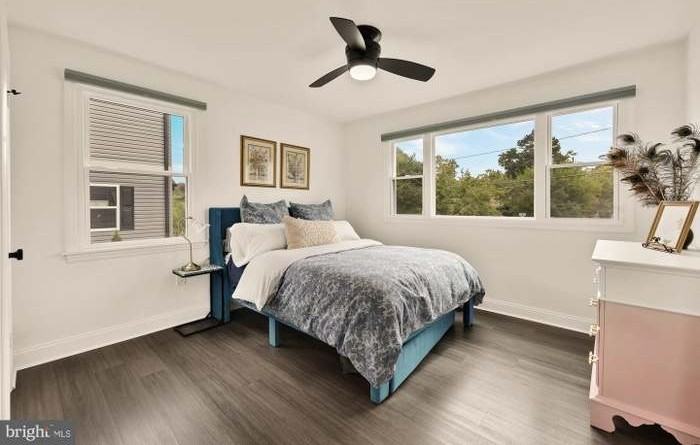 6728 Barrett Rd - Photo 6 of 19