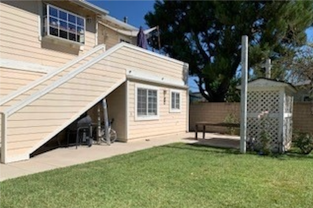 129 Malvern Ave #A - Photo 2 of 7