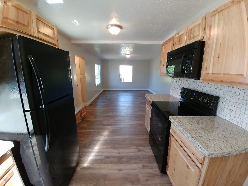 383 En - Photo 6 of 19