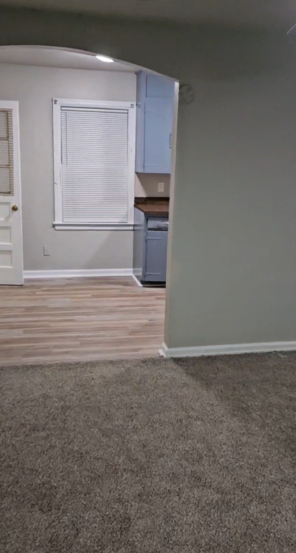 101 Grand Blvd - Photo 4 of 12