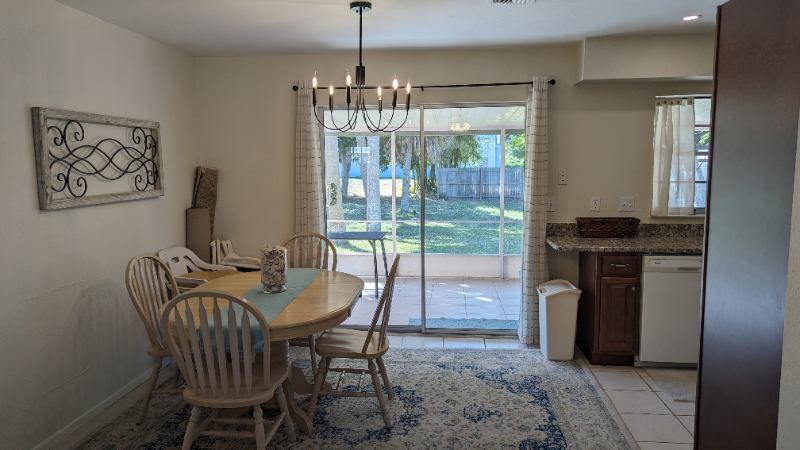 617 Indiana Ave - Photo 4 of 20