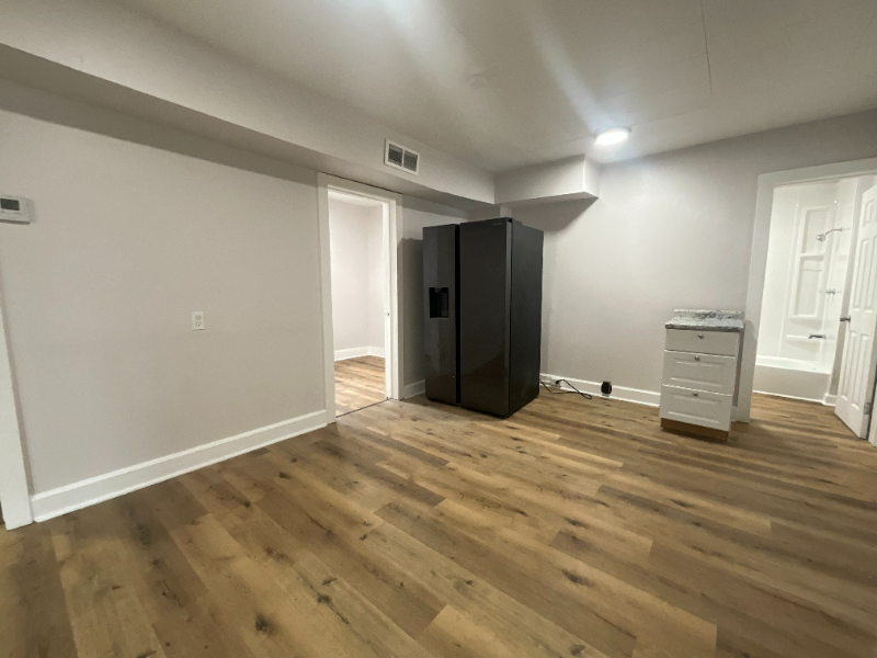 4628 Oakley Ave - Photo 4 of 13