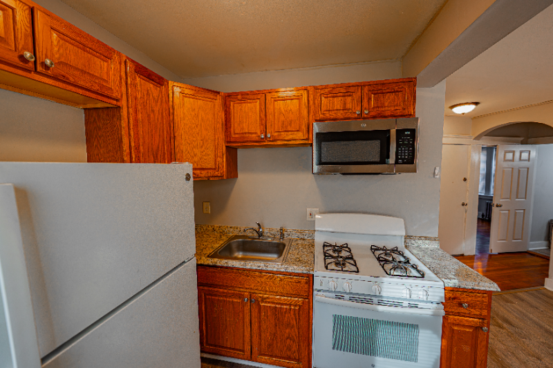 22 Warren St #14 - Photo 6 of 13