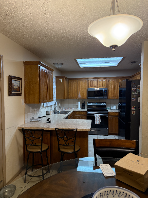 6305 Courtside Dr - Photo 3 of 4