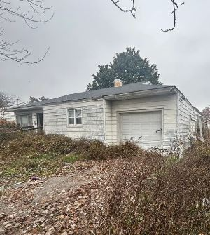 610R Fremont Ave - Photo 2 of 7