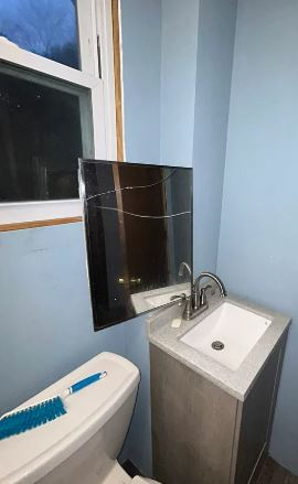 10187 Imperial Dr - Photo 5 of 7