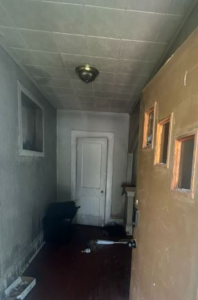 6041 Harney Ave - Photo 4 of 7