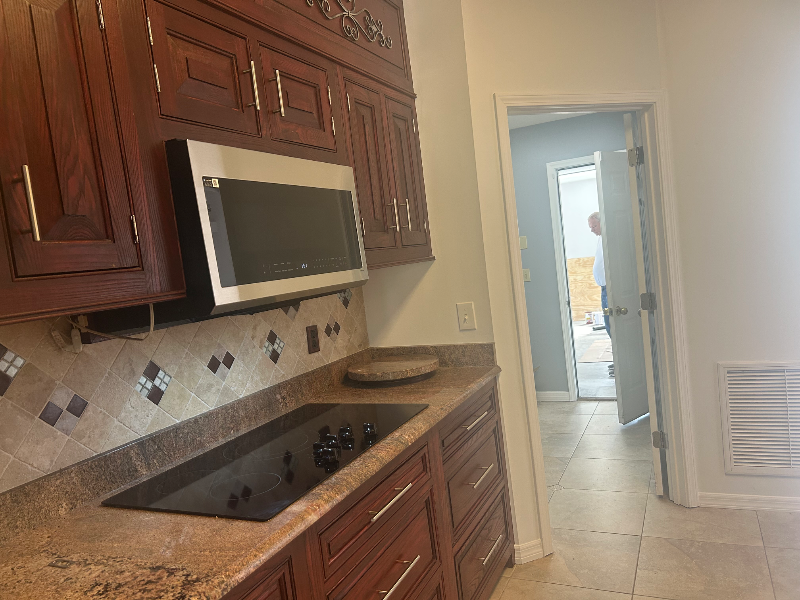 345 Eventide Dr - Photo 3 of 10