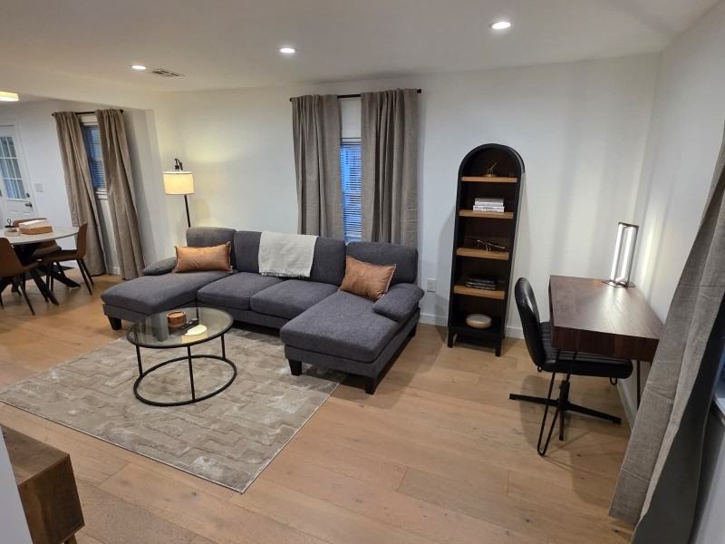 3038 S Wood Ave #2 - Photo 4 of 14