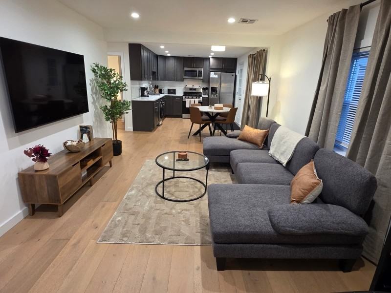 3038 S Wood Ave #2 - Photo 5 of 14