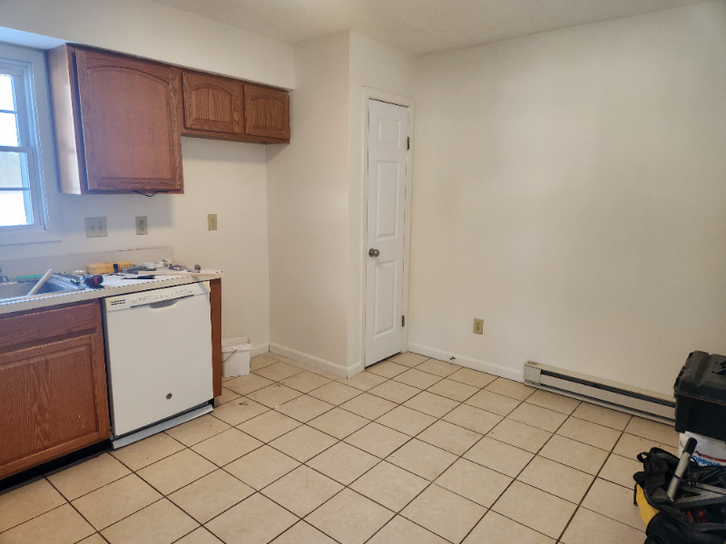 4949 Catherine Ct #4949 - Photo 6 of 20