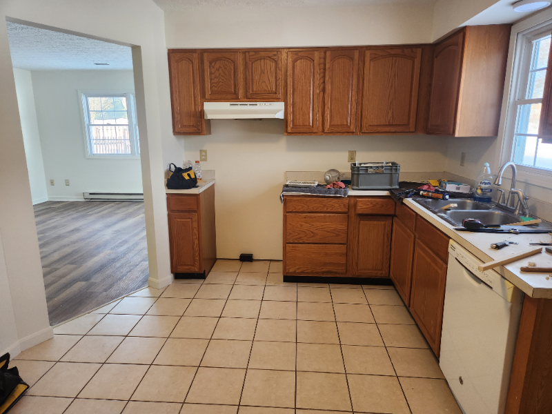 4949 Catherine Ct #4949 - Photo 7 of 20