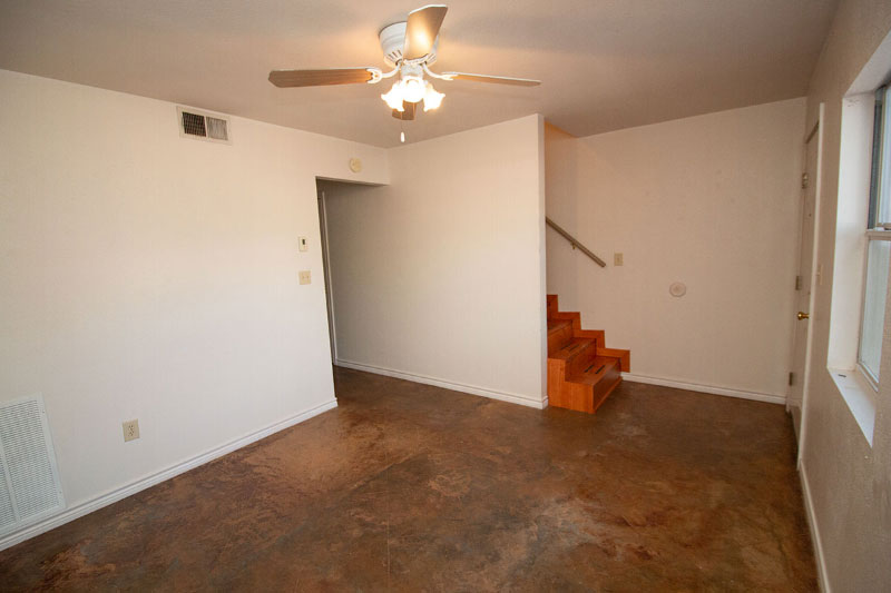 114 Scofield Ave #102 - Photo 2 of 13