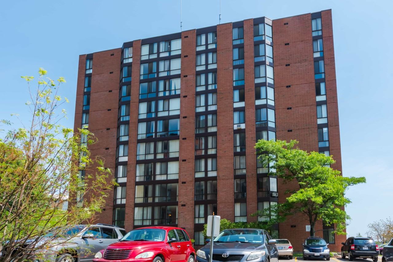 Heritage Place Apartments - Photo 4 of 25