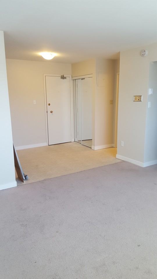 75 Southpark Drive - Photo 5 of 7