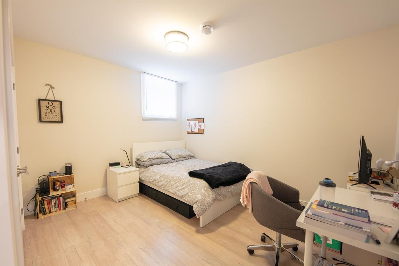 130 Chippewa Ave - Photo 3 of 20