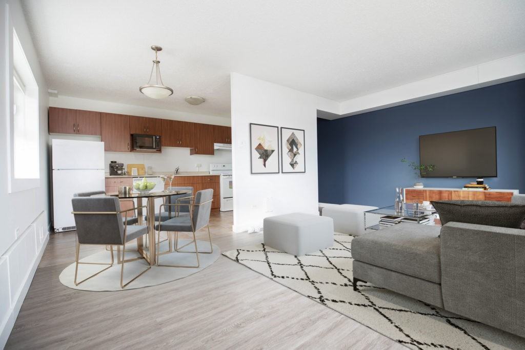 Hillsboro House - Photo 7 of 27