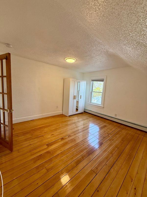 22 Norris Ave ##2 - Photo 5 of 7