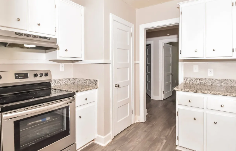 2116 Roosevelt Dr - Photo 7 of 12