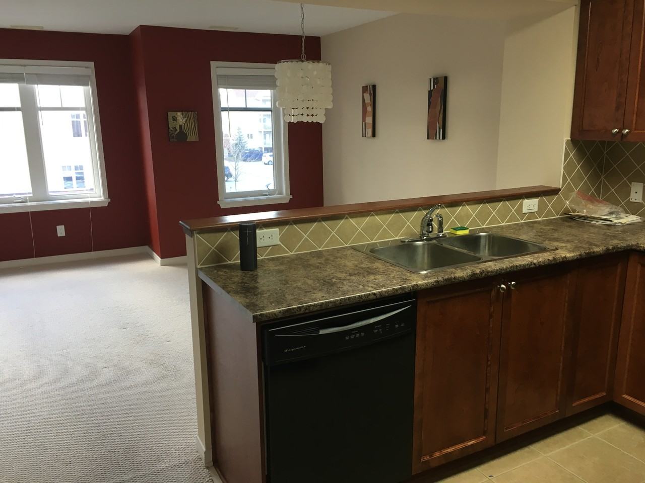 142 Keltie Private - Photo 6 of 17