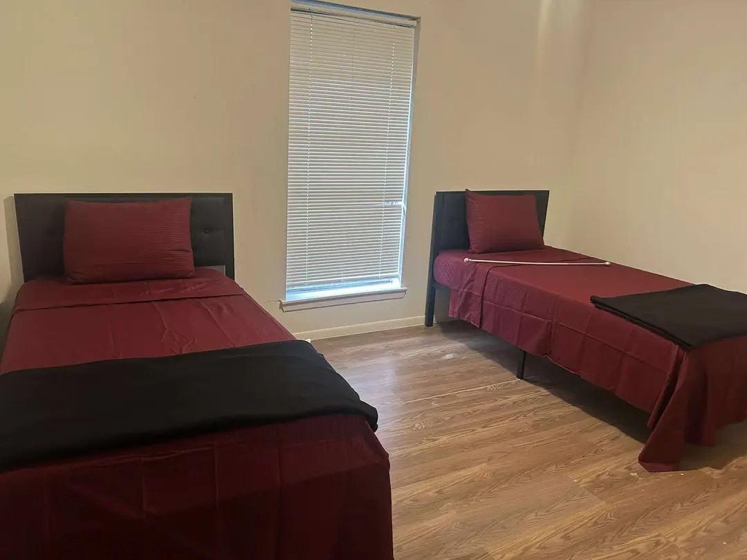 4227 Bayou Vista Drive - Photo 5 of 6