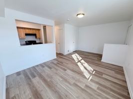 featured image of 4007 Aspen St