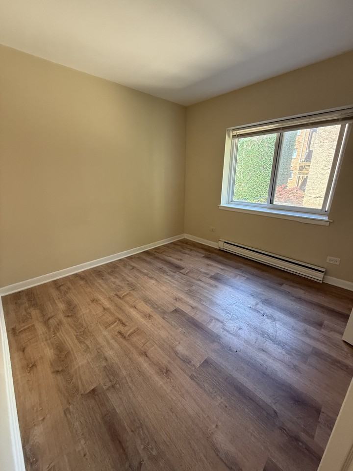 W Grace St & N Pine Grove Ave - Photo 5 of 15